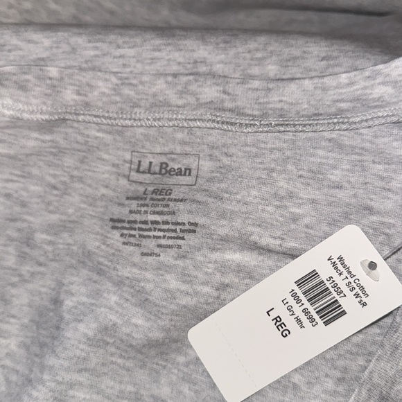 L.L. Bean V-Neck T-Shirt - Picture 6 of 7